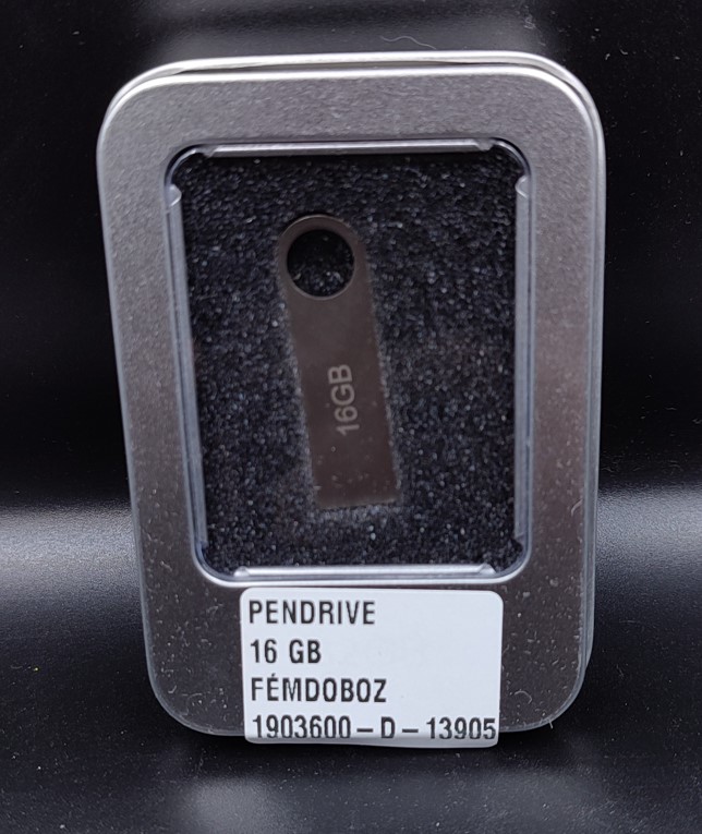 PENDRIVE FÉM DOBOZ 16 GB TRIBEST (B8)