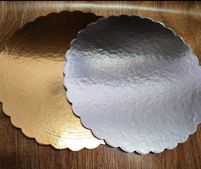 TORTAALÁTÉT 28cm KEREK GOLD AND SILVER TÖBBSZÖR HASZNÁLATOS  10/CSG FDKOA28 GYK 